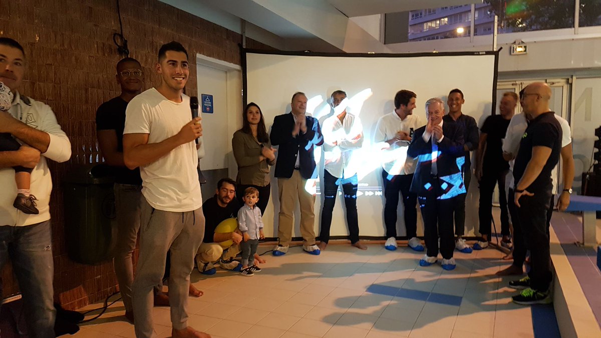 Un très beau Jubilé en l’honneur de notre champion <a href="/jordan_coelho/">Jordan Coelho</a>.
Toutes mes félicitations pour sa belle carrière sportive, pour tous ces moments d’émotion qu’il nous a fait vivre sous le maillot tricolore <a href="/FFNatation/">FFN</a> et sous les couleurs du <a href="/VanvesSwimTeam/">VANVES SWIM TEAM</a> <a href="/StadeDeVanves/">Stade de Vanves</a>