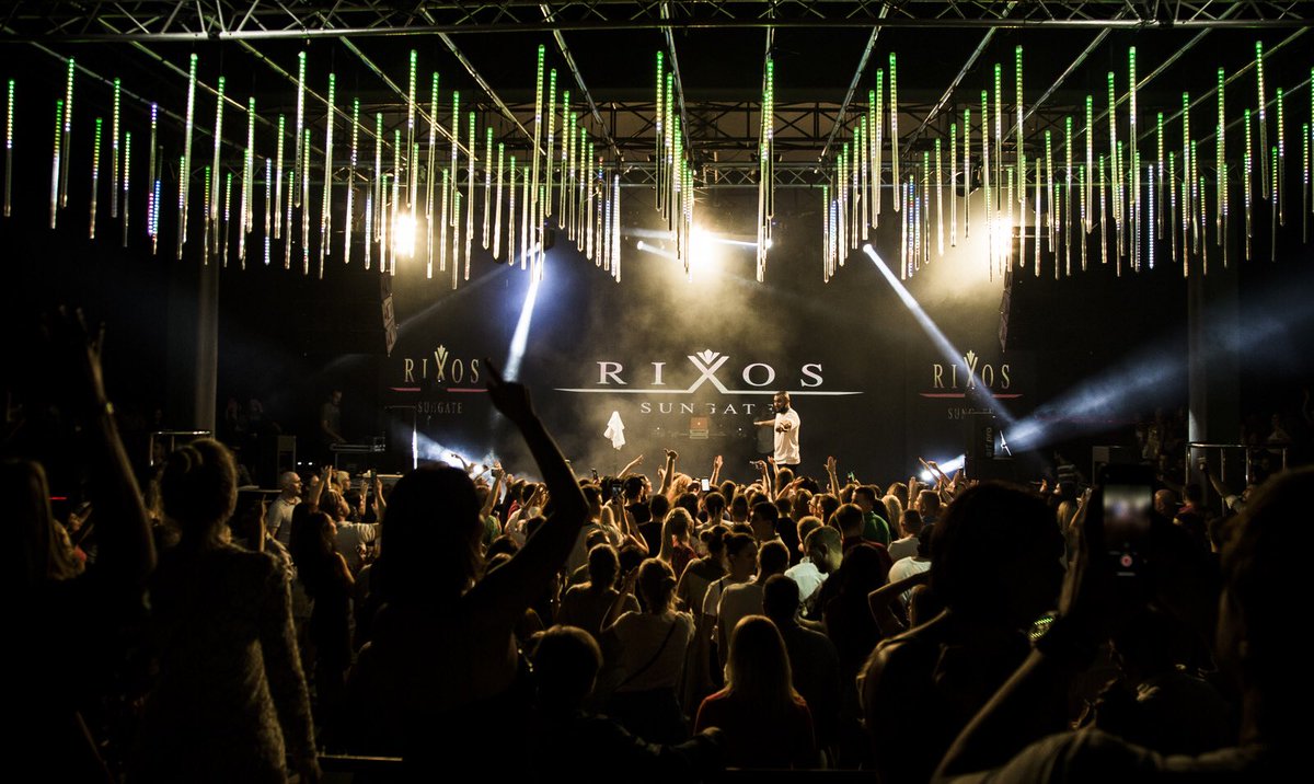 RixosSungate's tweet photo. BEFORE SUNSET
Thank you @doni.blackstar for amazing night. You hit the Rixos Sungate stage again💫💃
.
Muhteşem konser için teşekkürler @doni.blackstar 💎
.
#rixoshotels #rixossungate #music #concert #entertainment #entertainmenthotel #party #music #musiclover #musiclife #travel https://t.co/IqaurWg0sX