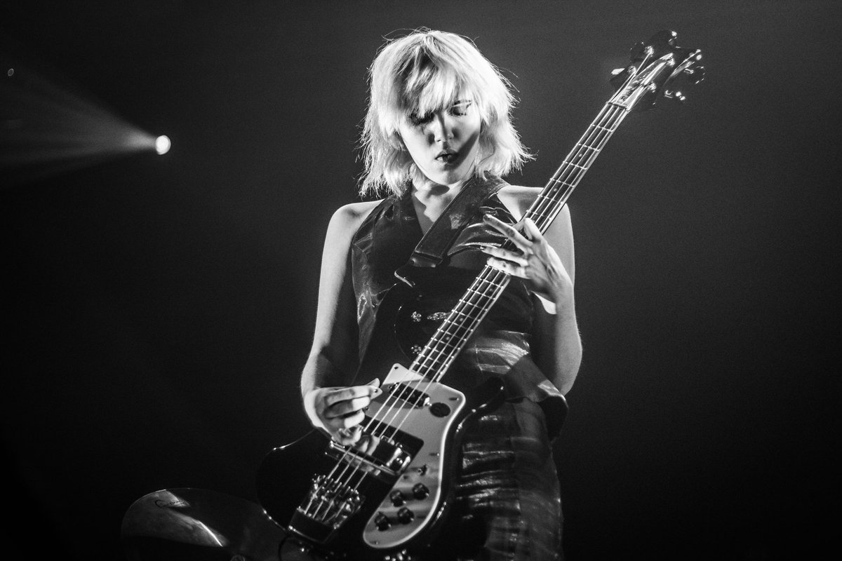 Static Stills tweet media