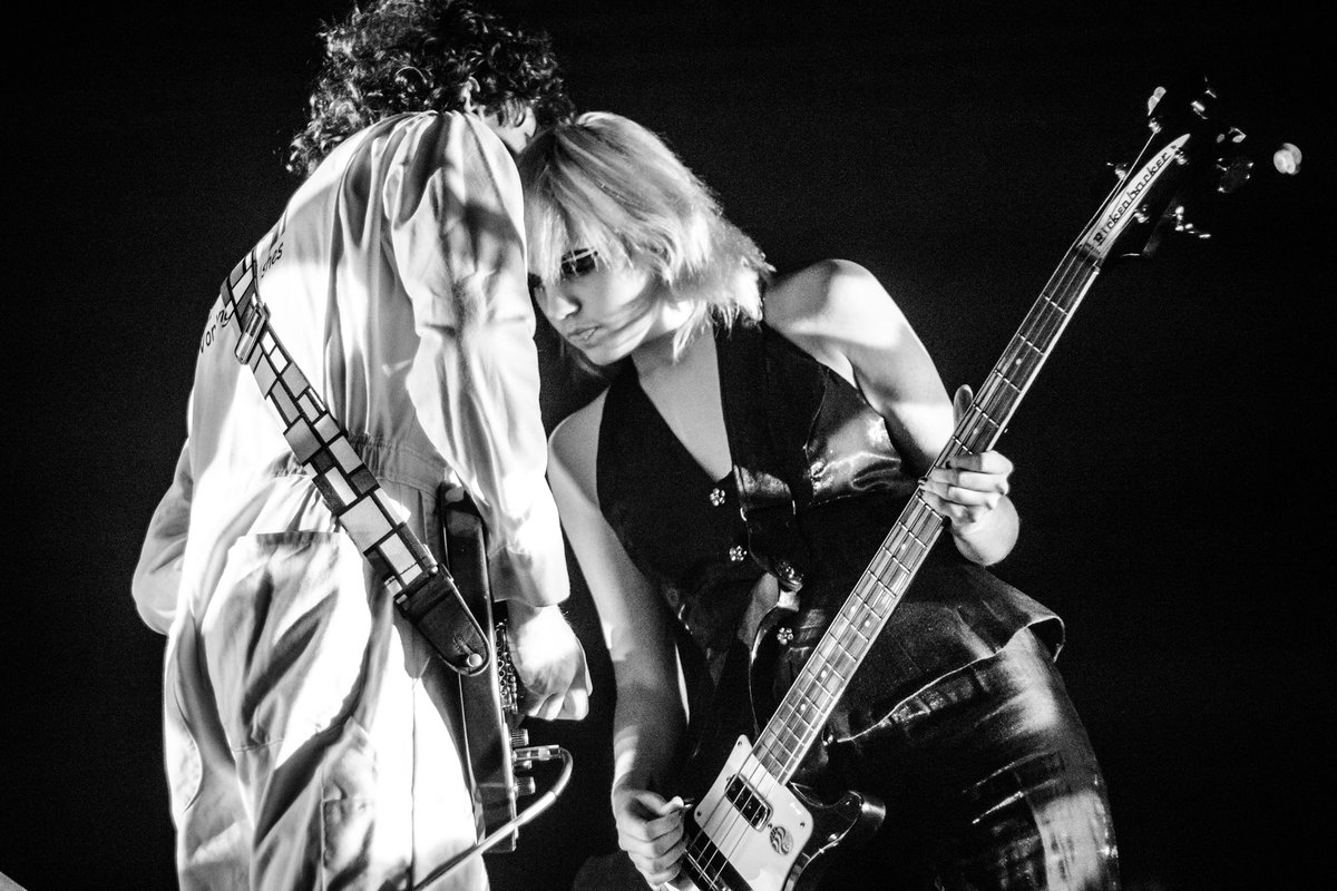 Static Stills tweet media