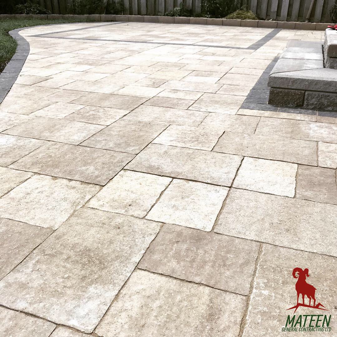 mateengeneral's tweet photo. 🌿👣
⁣
Turn your backyard into an outdoor retreat!⁣
⁣
An interlocked patio space is an ideal way to liven up your outdoor living space. Trust @mateengeneral with your project and watch your vision come to life. ⁣
⁣
We are currently running a 10% promotion on all projects! https://t.co/5mK4hqOUsT