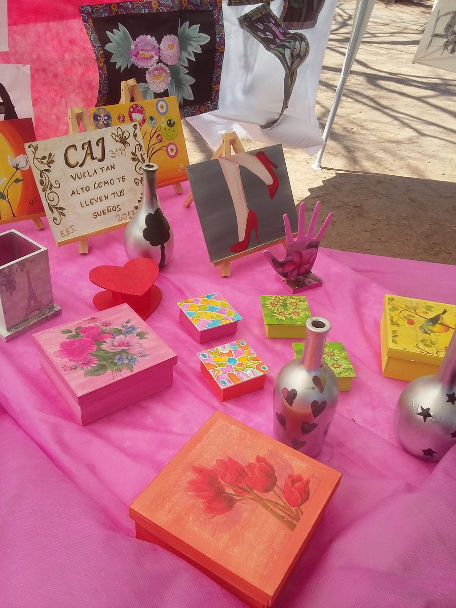 <a href="/fguillesaavedra/">GUILLERMO SAAVEDRA</a>  <a href="/Javiers60947718/">Javiersandoval</a>  <a href="/3114Caj/">CAJ Escuela Tecnica 3114</a>  @chuecocal <a href="/artisticasalta/">Danny Veleizán</a> <a href="/lmluna700/">Luz Marina Luna</a>