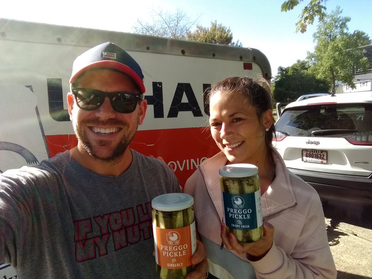 Preggo Pickle tweet media