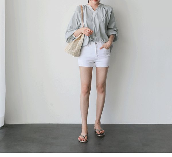 pearryaim's tweet photo. กระเป๋าสาน 120฿ มีสีเข้ม สีอ่อน สนใจทักได้เลย มีพร้อมส่ง #รีวิวเฉยๆ #ตลาดนัดอากาเซ่ #ตลาดนัดรวว #ของดีมีอยู่จริง #ถูกและดีบอกต่อ #กระเป๋าแฟชั่นเกาหลี https://t.co/zfKgHla47G