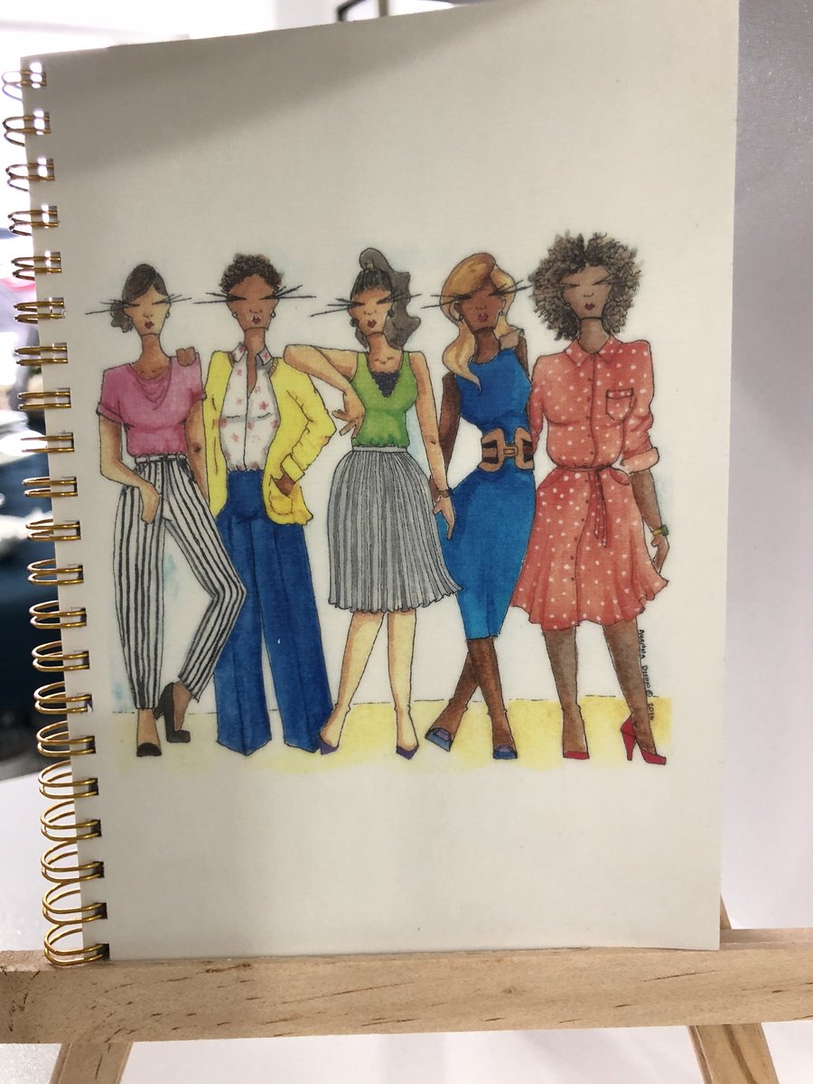 marciaforbes's tweet photo. #Jamaican creatives do amazing work. Always my pleasure to promote them. ASD https://t.co/WfVWseopjF Shop online. She’s now displaying at #SipShopSupportLocal Spaces, 7-9 Ardenne Rd. #Jamaica https://t.co/yN8gHkUVDe