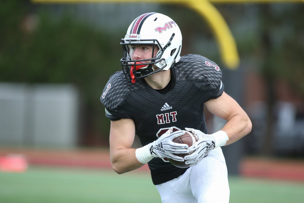 MITAthletics's tweet photo. RECAP: Big plays on both sides of the ball lead @MITFootball to a 31-24 home win over Merchant Marine as the Engineers are now 5-0 overall on the year! https://t.co/Gcr6FnHZqf #RollTech #d3fb https://t.co/7GxJgDhOjo