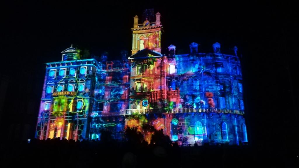 ChannelDoctors's tweet image. Something a bit fishy going on at #Bournemouth Town Hall tonight
@artsbythesea