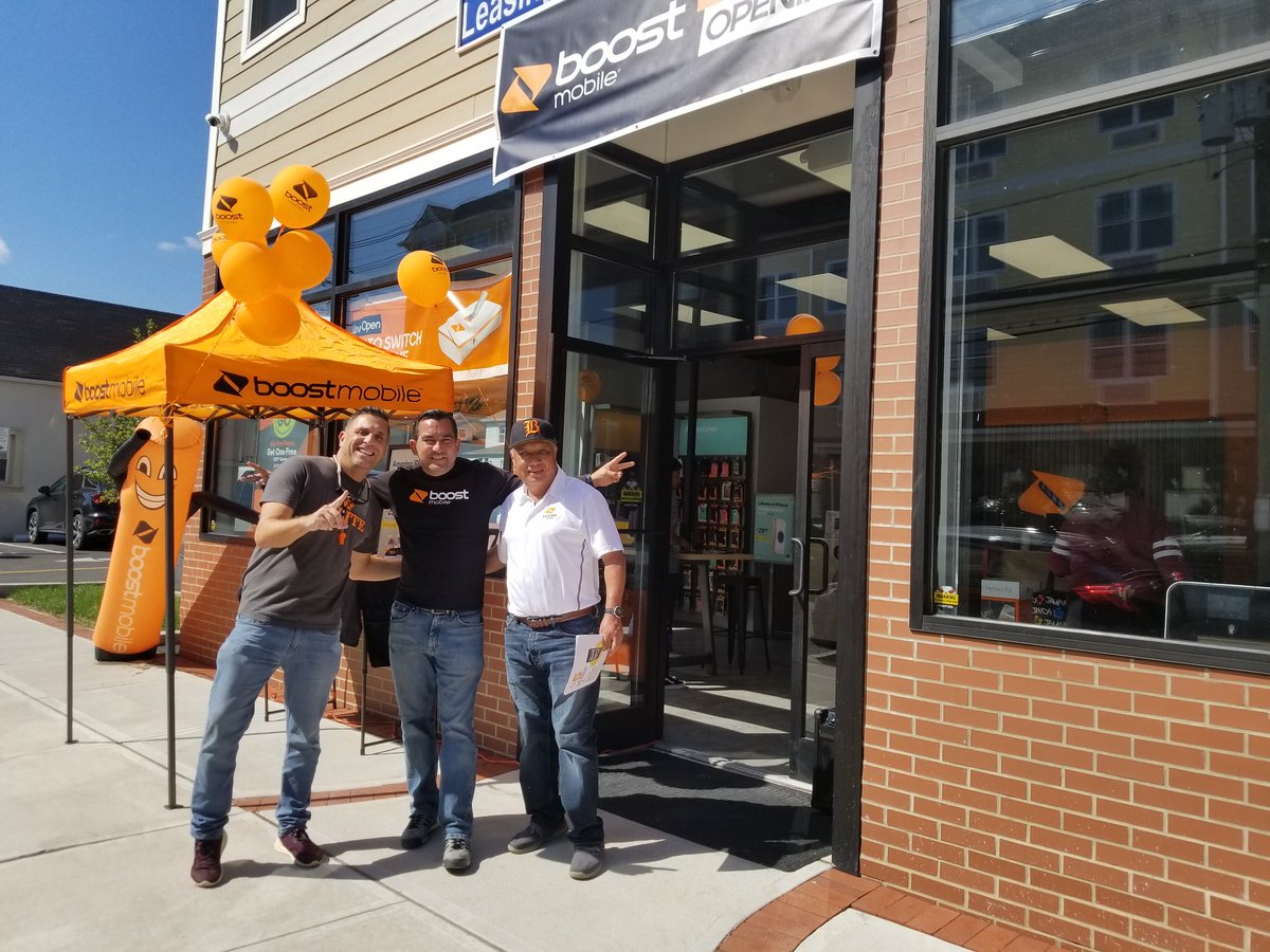 Tu Voz Mobile (@team_tuvoz) on Twitter photo Our newest 4.0 is looking so ๐ฅ๐ฅ!! Thank you @shawnatspg @Hyperlink_Chris <a href="/vfiori56/">Vince Fiorito</a> @jerseyjoe_spg @hyperlinkusa for visiting and for the great support!! W #BoostNation #TeamTuVoz Our newest 4.0 is looking so ๐ฅ๐ฅ!! Thank you @shawnatspg @Hyperlink_Chris <a href="/vfiori56/">Vince Fiorito</a> @jerseyjoe_spg @hyperlinkusa for visiting and for the great support!! W #BoostNation #TeamTuVoz