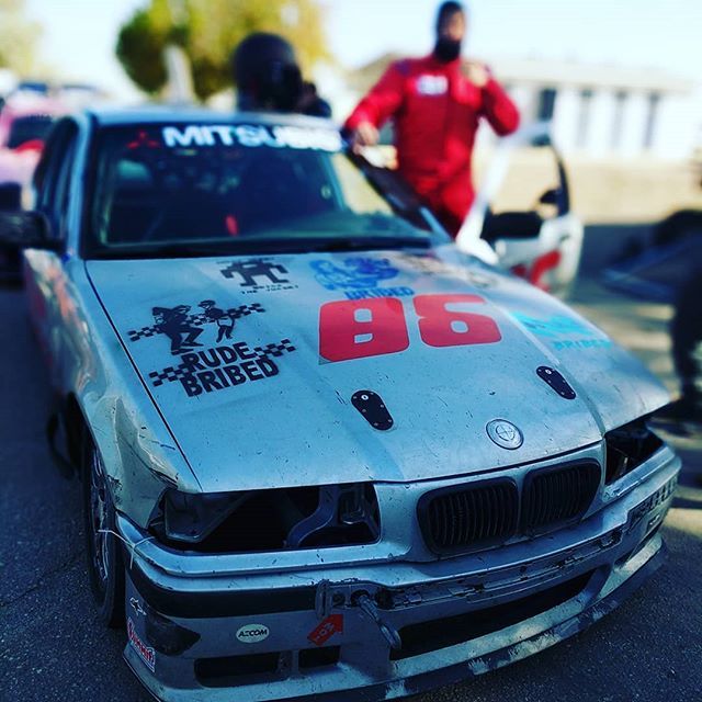 WhaleWarsRacing's tweet image. #24hoursoflemons #buttonwillowraceway #buttonwillow #lemons #bmw #e36 #bmw328i #buttonturrible #whalewars #whalewarsracing #lemonsworld #indexofeffluency #becauseroadkill
#dunlop #hawkperformance #schroth #necksgen #hooptiecon ift.tt/2IqSji7