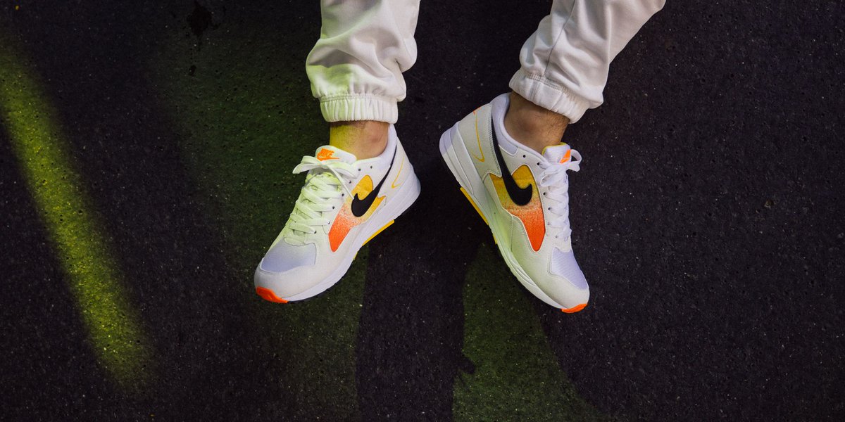 nike skylon 2 amarillo