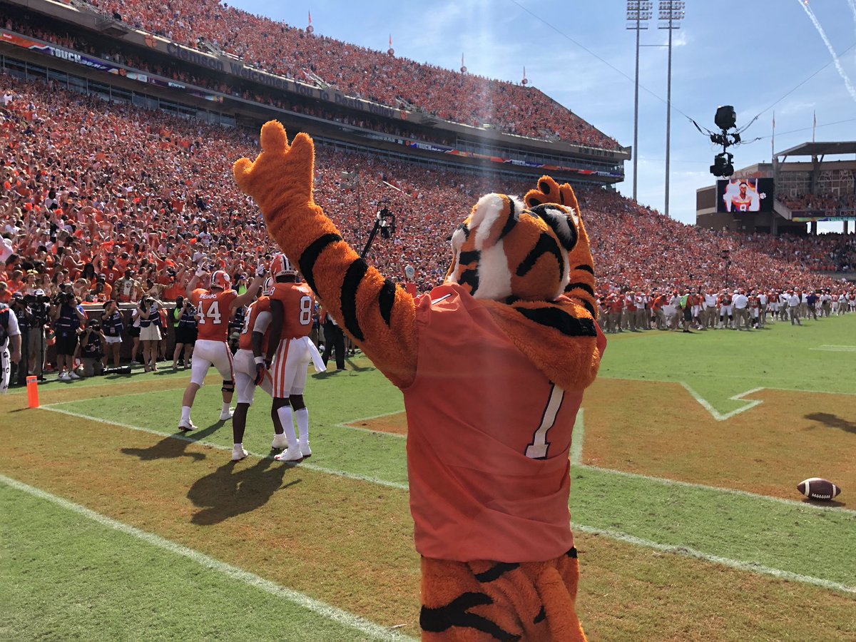 ClemsonFB's tweet photo. ‼️‼️‼️‼️‼️‼️‼️‼️‼️ https://t.co/KPrsZuVcMy
