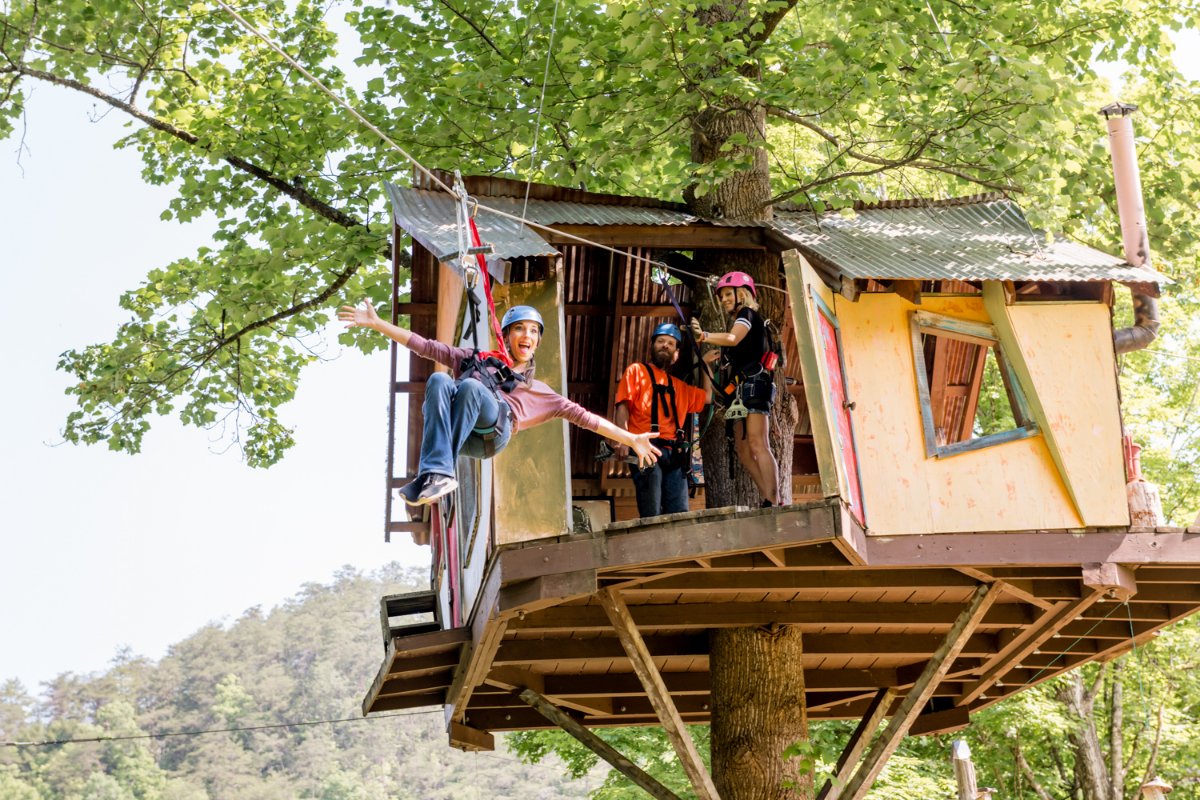 FoxfireMtn's tweet photo. Taking a leap of faith can be rewarding ... especially if you're on a zip line. https://t.co/QCinxqwn9j