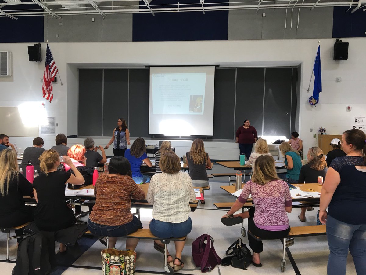 sbrown_shannon's tweet photo. Awesome DCSD teachers training for home visits.  #PTHVP #DCSDlrnr #GESteachersrock #relationships https://t.co/MNozPZoRtF