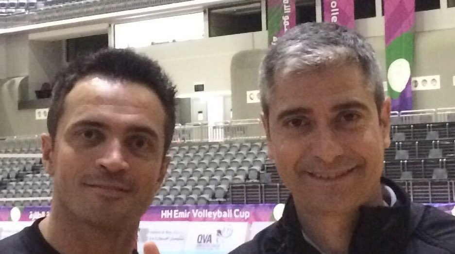 juliogarciamera's tweet image. El jugador entrena para ser capaz de abrir y cerrar jugadas.Los compañeros buscan al que sabe abrir y cerrar partidos.Los entrenadores preparan al jugador para que pueda abrir y cerrar campeonatos.Y los clubes matan por encontrar al que les asegure abrir y cerrar un ciclo ganador