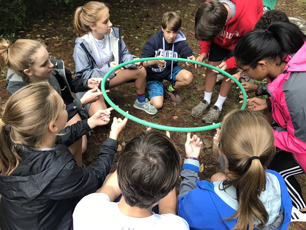 TrescaJulie's tweet photo. Building our Team Blue skills. It was a great morning! #trinityexplores https://t.co/Nt2VpO7MR1
