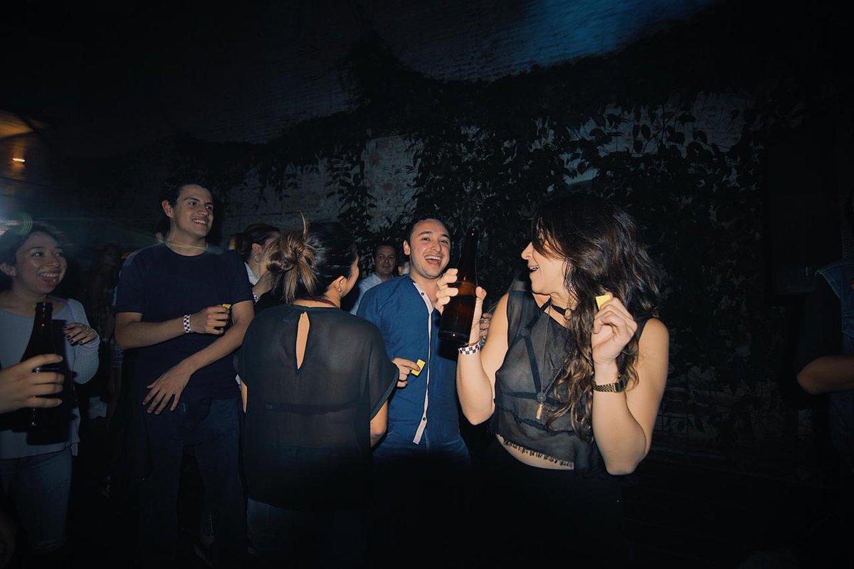 lasexapp tweet media