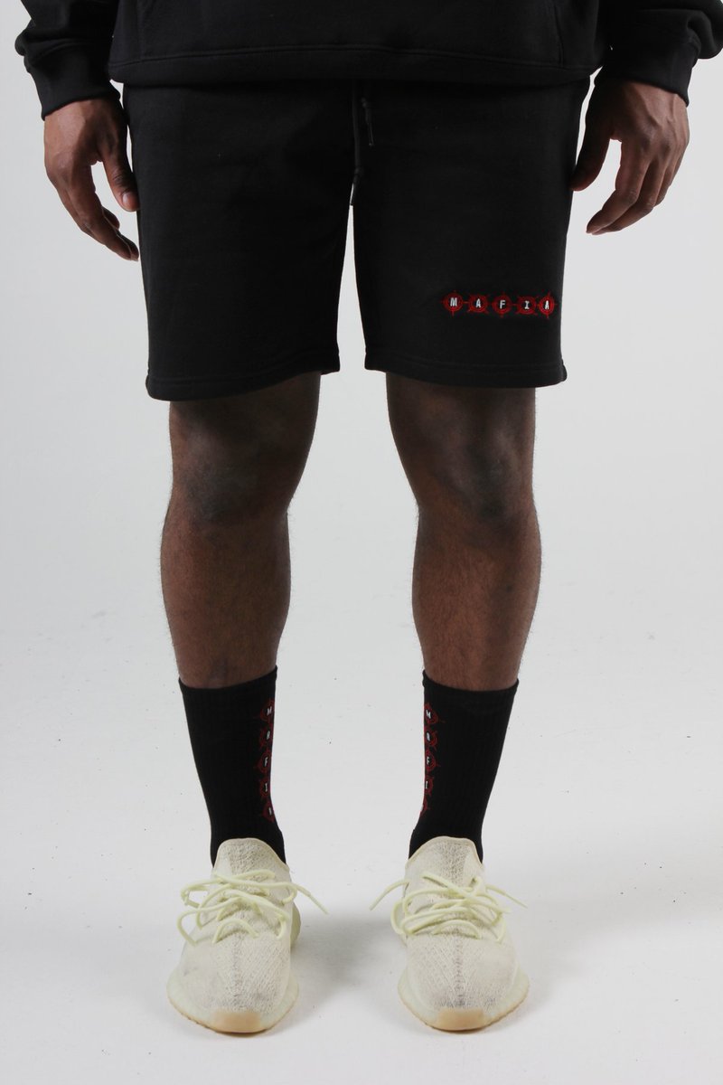 theyeezymafia's tweet image. WIN YOUR @MAFIASZN WE ALL DIE SOMEDAY KIT RELEASING TOMORROW INCLUDING A PAIR OF YEEZY BOOST 350 V2 BUTTER 
TO ENTER : RT, LIKE, FOLLOW AND TAG THREE FRIENDS ON THIS POST
WINNER ANNOUNCED NEXT SATURDAY GOOD LUCK