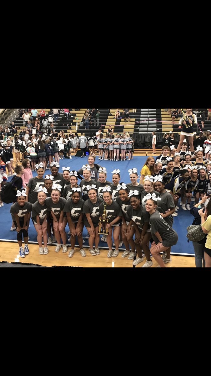 That’s a big W for The Hooch! 💛💙😺 #hoochcheer #hoochhustle #truetoblue