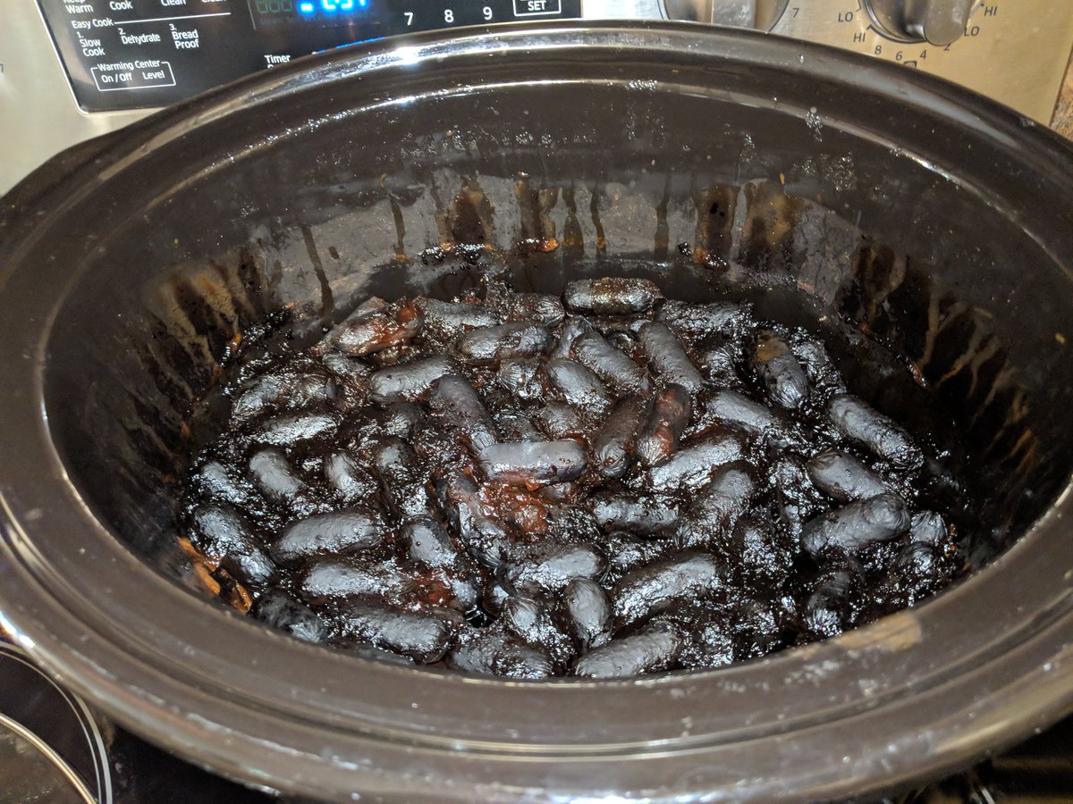 TheTikaani's tweet photo. My mom made BBQ weenies... I think they are a tad over done.. send #help #worstcooksinamerica #worstcooks #badcooks #burntfood #food •
•
•
•
• #foodgasm #foodpic #foodpics #foodphotography #foodlover #tasty #hungry #foodblogger #foods #cooking #foodies #homemade #chef https://t.co/ug237u8ioo