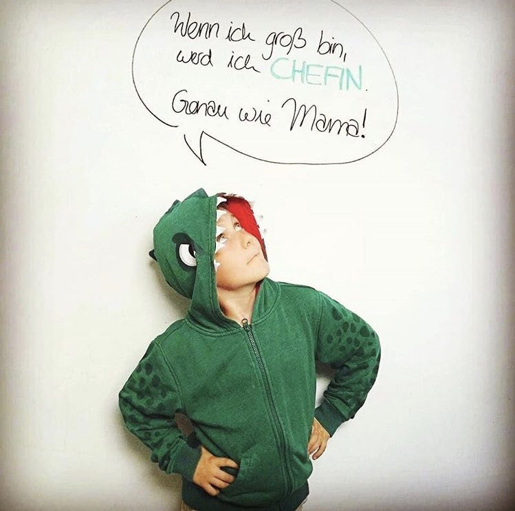 nicole_lontzek's tweet image. Frauen in Führungspositionen- mein Bild des Tages. #panda18 #pandadigital #femaleleader #berlin