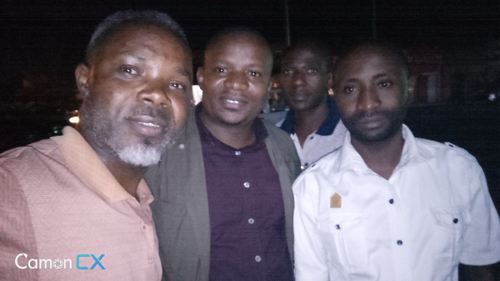 FrankMinani's tweet photo. Quand il faisait déjà une éternité sans se voir, ça donne ça 👇
Merci cher frère @PrinceBaraka nime ferahi kukuona tena https://t.co/qAXQgaDAqk