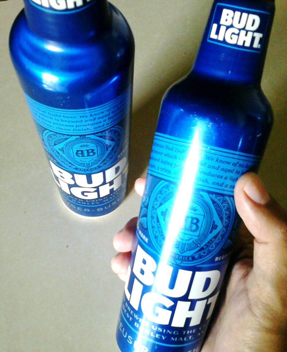 luciant7784's tweet photo. Tarde calurosa... SALUD... #Maturín #Monagas #Venezuela #AndoFelíz #tragos #SábadoPorLaTarde #TodoQueVerContigo #loveislove https://t.co/y4WuRpFlXg