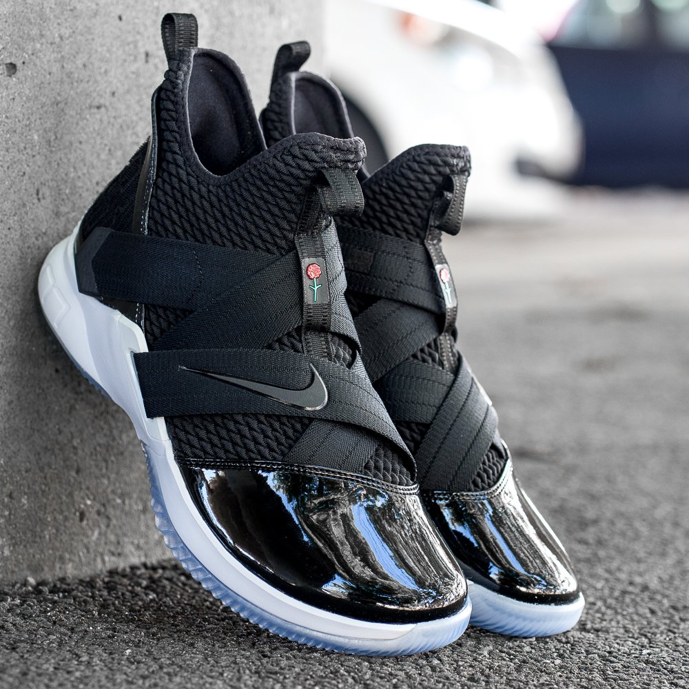 lebron soldier 12 tuxedo
