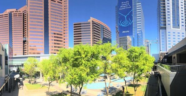 PureFillmore's tweet image. The views from Lucky Strike Phoenix are quite striking! 🌳
📸: IG @aaronbecerril
bit.ly/2zAPNTA