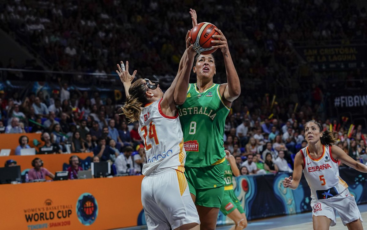 BaloncestoESP's tweet photo. #AhoraEsElMomento porque SI ALGUIEN PUEDE, SOIS VOSOTRAS ‼

🏆 #FIBAWWC a por #UnSueñoCompartido
SEMIS
 🇪🇸 🆚 🇦🇺 
(Min 30 | 58-50)
📈 https://t.co/1FvlbDSbzq
📸 https://t.co/7jn8KfBQhv
📺 @teledeporte

#UnSueñoCompartido
#SomosEquipo https://t.co/QuCiaA7kX1