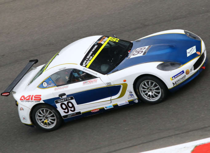 Of1Blood's tweet photo. We've officially made it! As a thank you to @fromcvean and the @RobertoAustini Racing Owners Club for their support over the season, @emily_linscott is running with our name on her car in the final round of the British Ginetta Junior Championship. Big thanks, and good luck! 🤘 https://t.co/0PKhlEYz70