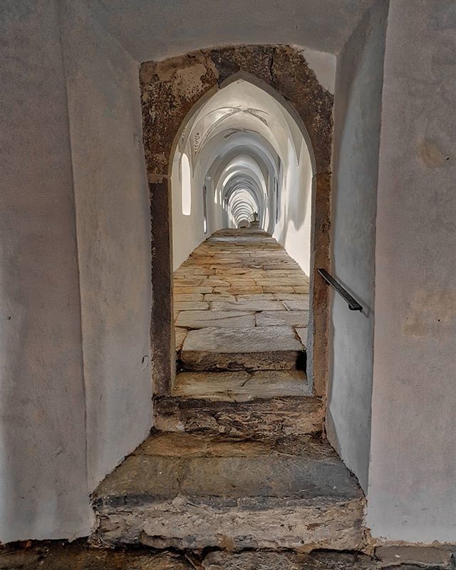 l_carrieri's tweet photo. #altoadige #karthaus #certosa #monastero #senales #valsenales #instatravel #schnals #kloster #südtirol #samsung #galaxys9 #karthause #konvent #altoadigedascoprire #silentium #silentium #photo #photography #altoadigedavivere #travel #trip #picoftheday https://t.co/U6hc4exhTw https://t.co/iHKE3onxDj