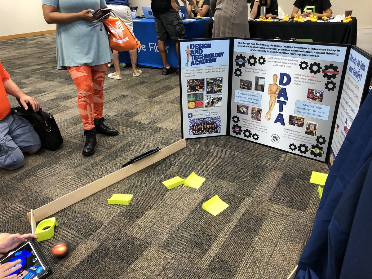 discoverschools's tweet photo. DATA at Ed White Middle School presenting at @YouthCodeJam #DATADoes @dataedwhite @edwhiteneisd @NEISD #SACodeJam #rootededwhite https://t.co/kXdT5VhL2C