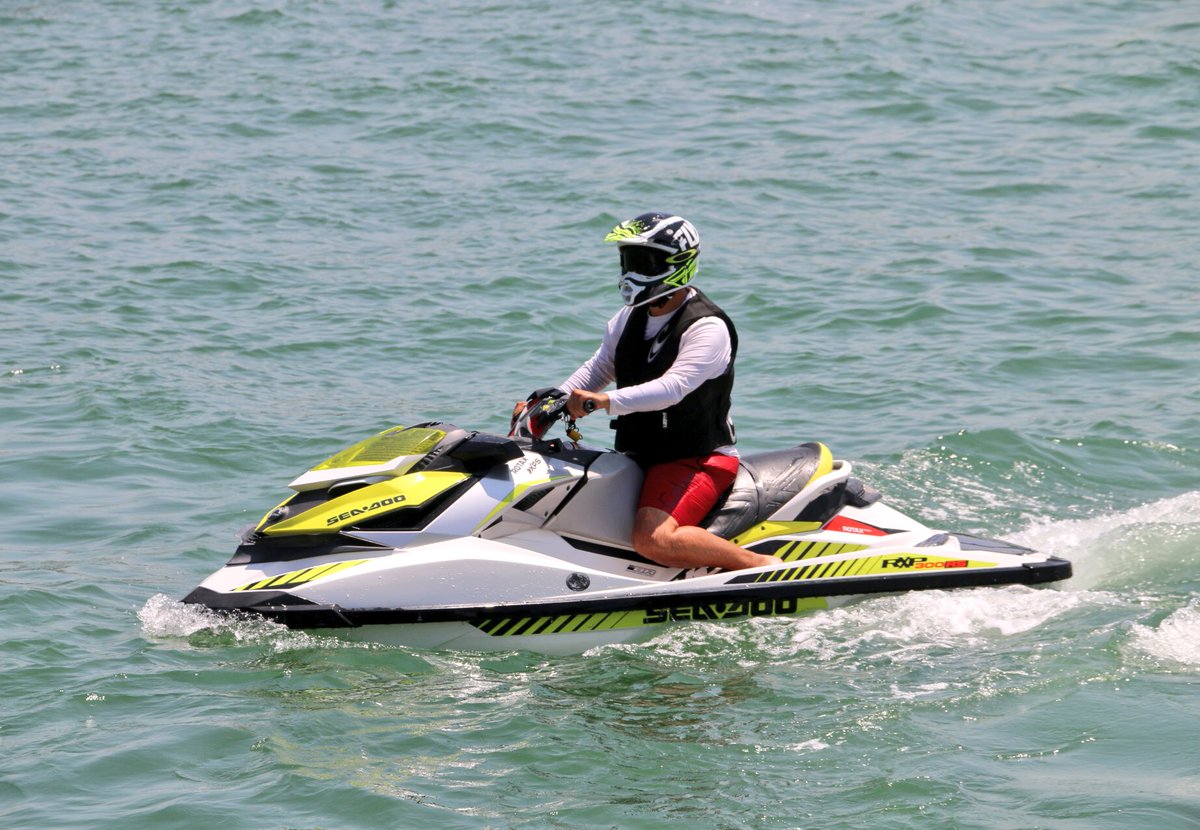 SDEyT_Morelos's tweet photo. Inicia el show de Flyboard, carrera en Categoría Challenger y el primer Hit Categoría Pro con visitantes de Los Cabos, Mérida, Tabasco, CDMX y turismo local para además, disfrutar de las actividades acuáticas en el Lago de Tequesquitengo. #Morelos https://t.co/KWfSqA8aG3