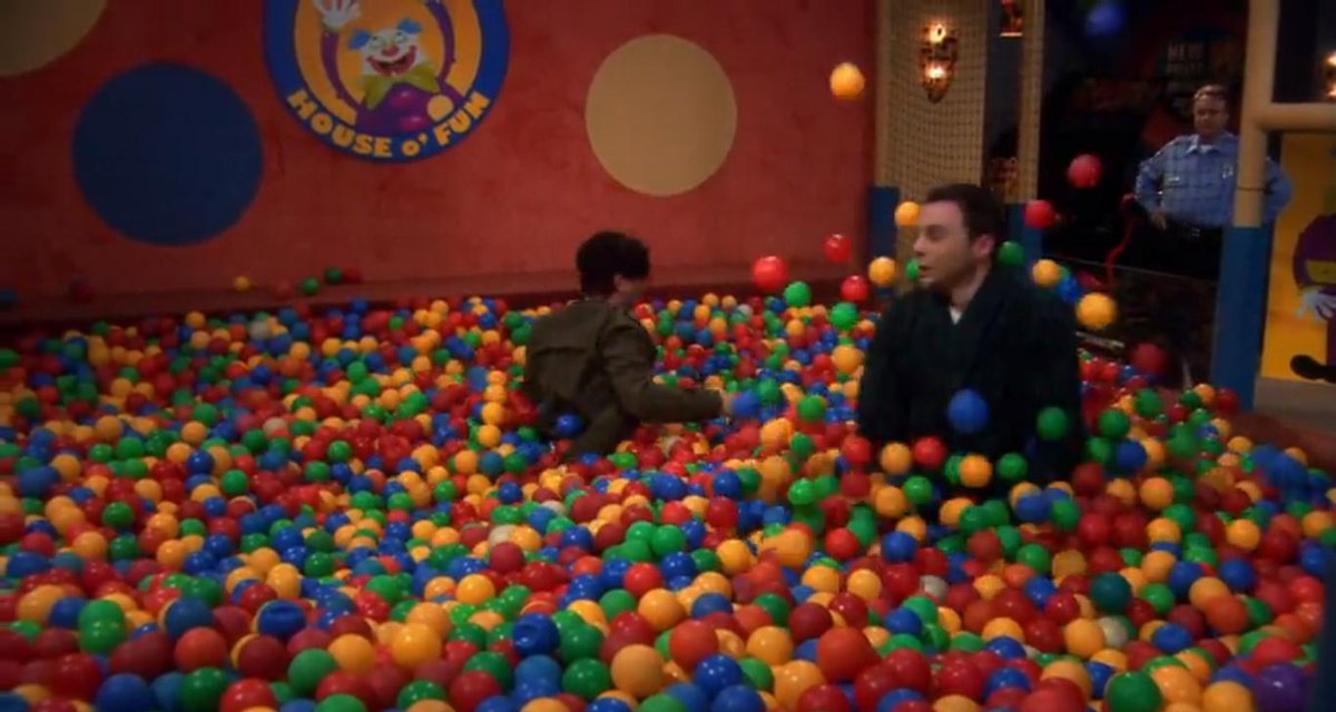 VixelinSparrow's tweet photo. Шёл 6 сезон. Шелдон уэликолепен 💕
#TheBigBangTheory https://t.co/zoy8xCXe4G