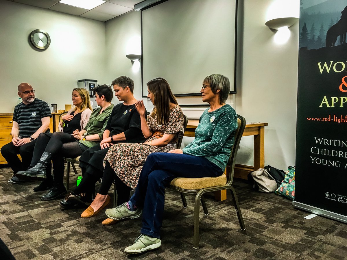 MantleArts's tweet photo. #WolvesandApples with grateful thanks to @jennyalexander4 @MsWinterTweets @NonPratt @pam_smy @oldbarnbooks @narinderd @FelicityTrew Anne Fine and Jonathan Wolfman for being so generous with their knowledge and experience. "a truly inspiring day.." "Really enjoyed every aspect" https://t.co/KRX8eTEGJg