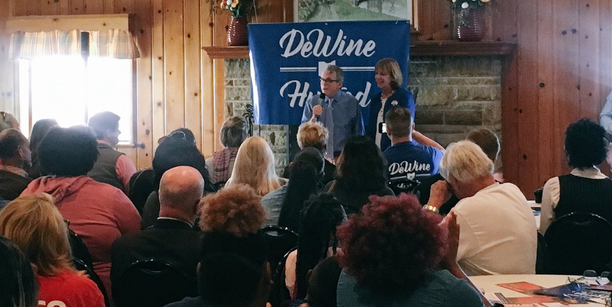 timlanz93's tweet photo. Packed house today in Canal Winchester for @MikeDeWine #DHFO2018 #OHGov https://t.co/xZSXNy7UE1