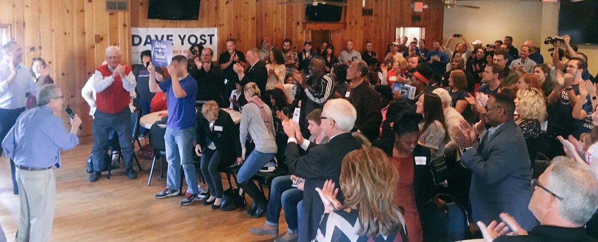 timlanz93's tweet photo. Packed house today in Canal Winchester for @MikeDeWine #DHFO2018 #OHGov https://t.co/xZSXNy7UE1