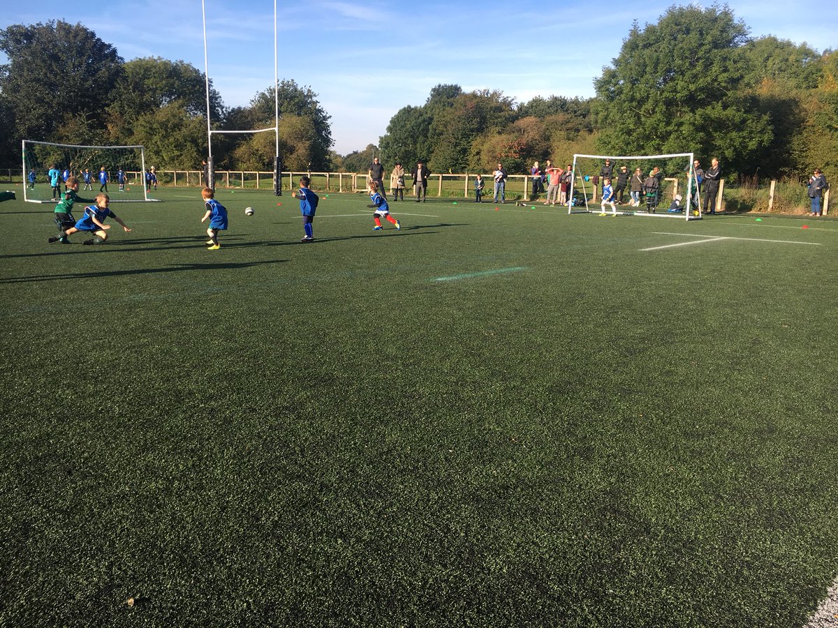 Good day for the Worsley wolves under 7’s enjoyable to watch. <a href="/CoachMel_ESC/">Coach Mel</a> @EdStartMS <a href="/WorsleyWolves/">Worsley Wolves JFC</a>