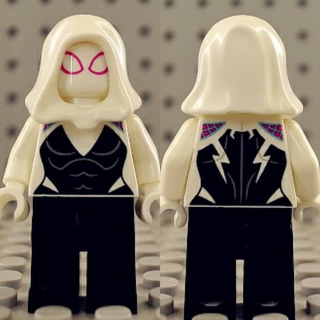 LexxZombie's tweet photo. I decided to do a little comparison of all the #BootLego Spider-Gwen variants (and Anti Gwenom). The last pic is the official Lego minifigure coming out which looks bland by comparison. https://t.co/Dyln028Hzg