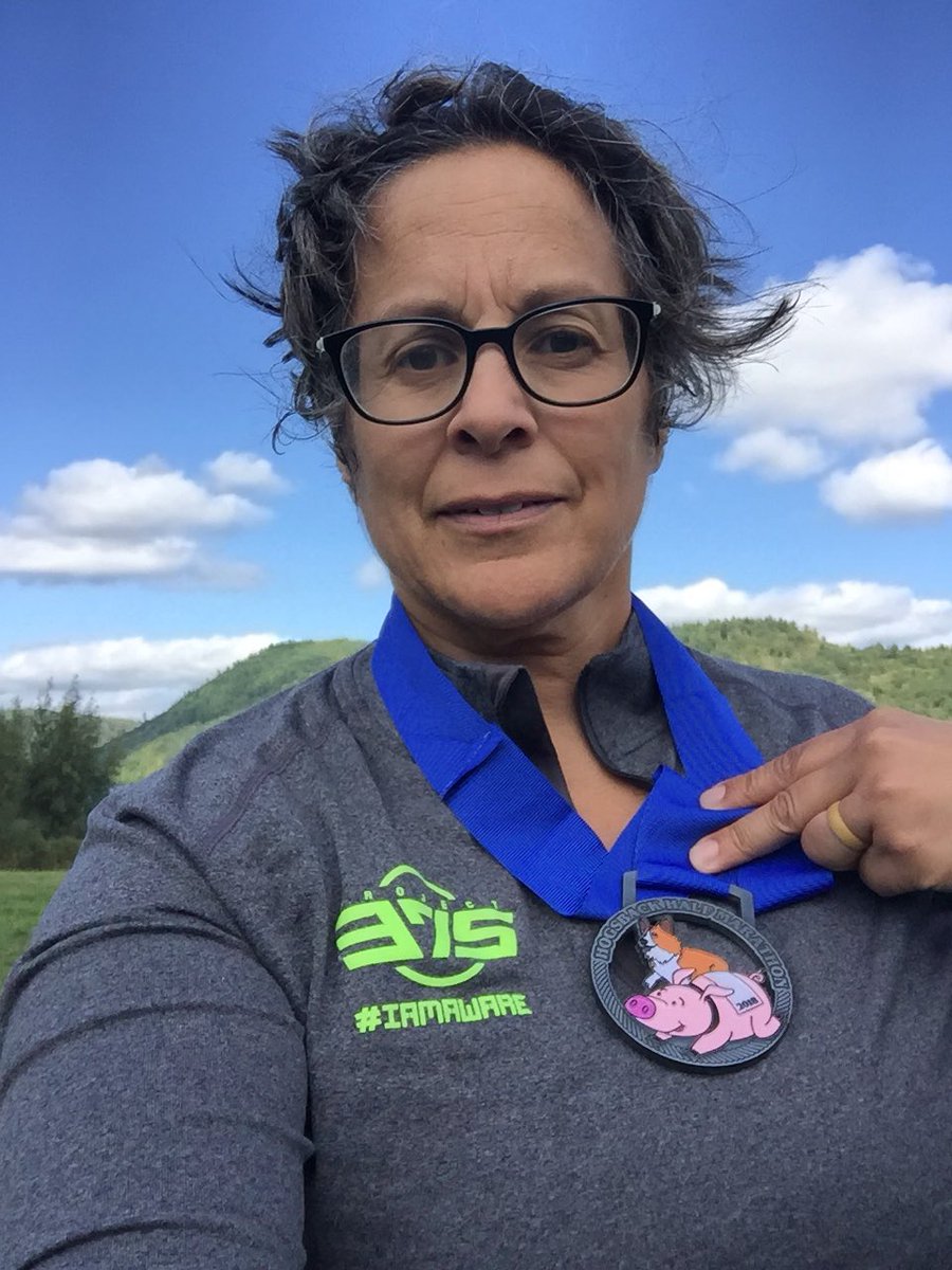ConnConnection's tweet photo. Thank you @SonicEndurance @HartfordTrack for another great race! Beautiful day to run the #HogsbackHalf to benefit @RunforRescues https://t.co/ZHOORcA4Pn