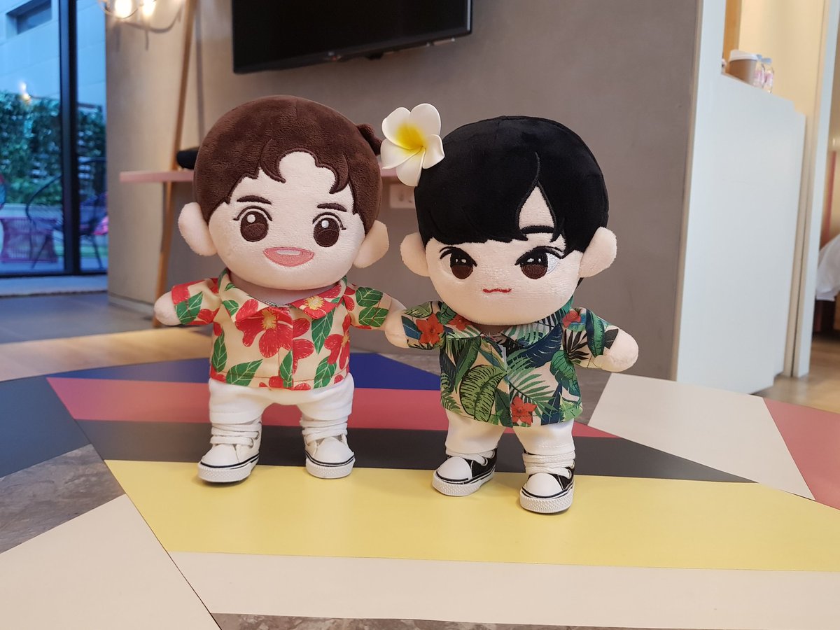 summerx21's tweet photo. 지난 여름, 베비웅,서네찌와 함께한 호캉스 휴가.
이뻐 귀여워 #베비웅 #서네찌 https://t.co/5Qxi9JNBvr