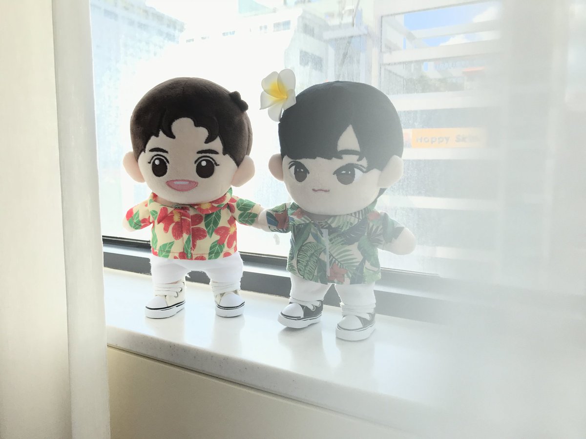 summerx21's tweet photo. 지난 여름, 베비웅,서네찌와 함께한 호캉스 휴가.
이뻐 귀여워 #베비웅 #서네찌 https://t.co/5Qxi9JNBvr