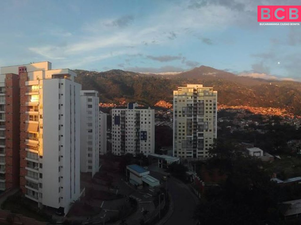 Bucaramanga's tweet photo. ¿Qué tanto conoces #Bucaramanga y su área metropolitana? dinos donde se tomó esta fotografía. Gracias Luis Carlos (https://t.co/7nmxI0bCGz) por compartirla #BCB #bucaramangabonita #bucaramangalovers #conoceBucaramanga #colombia #quehacerbga #weekendsantander #amobucaramanga https://t.co/VHqZCMSiVs