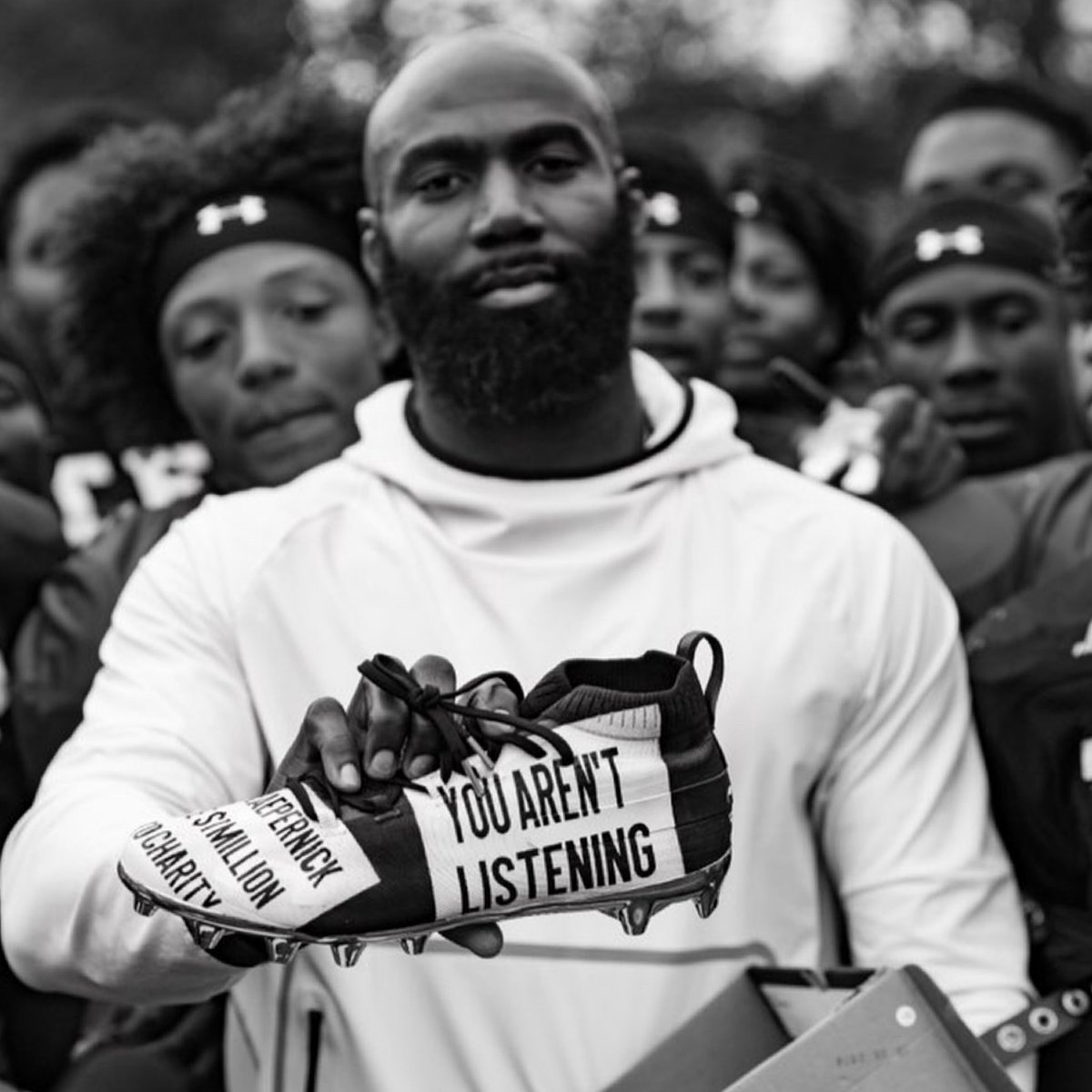 BNuriddin's tweet photo. @UnderArmour I could had helped you with that project for @MalcolmJenkins but now I see I got to go back to the lab 🤓😎 #customfootwear #eagles #nichet #iamtf https://t.co/V8gpqjn4mx