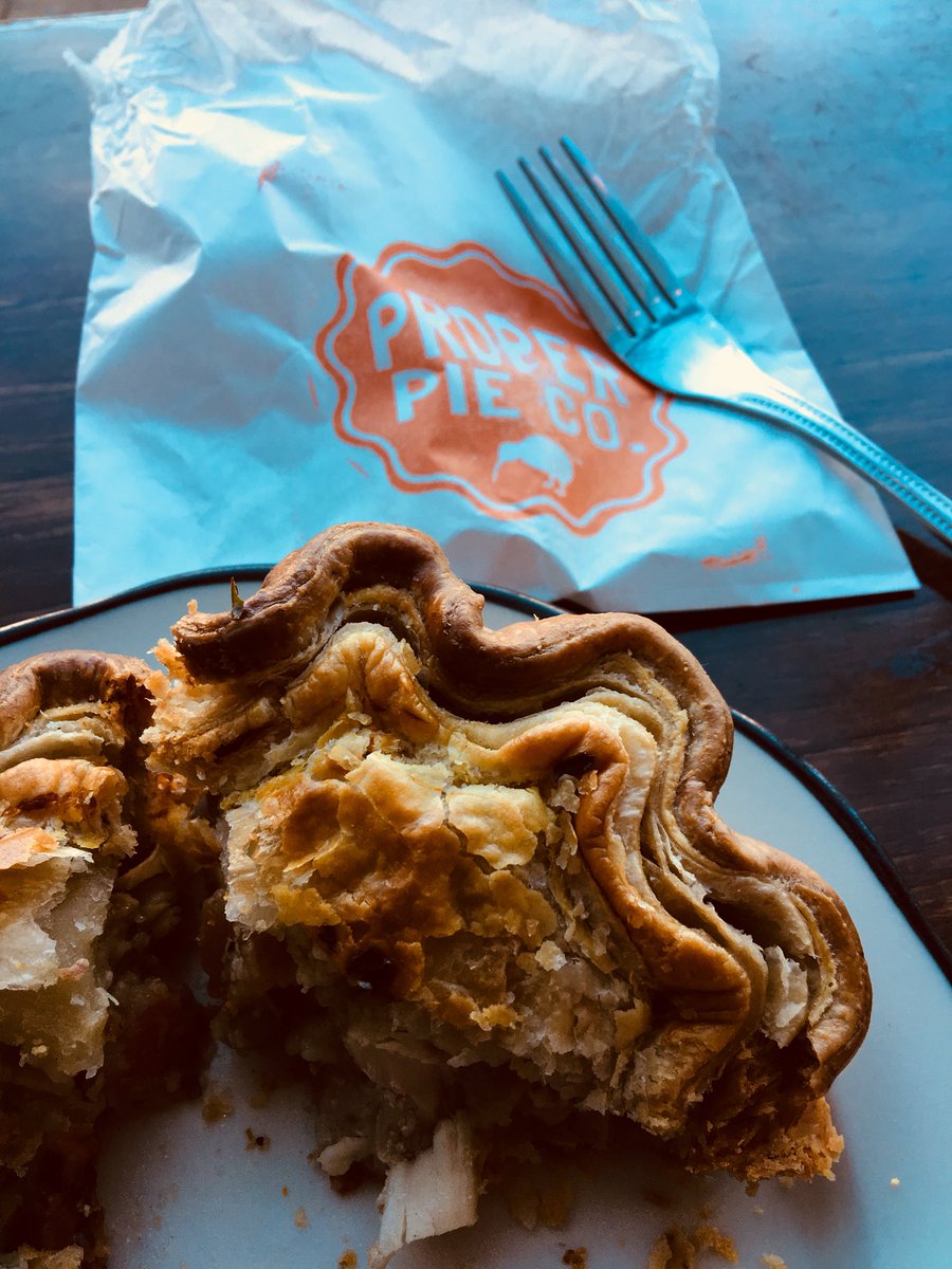 CryptoLiberatum's tweet image. Mmm #ProperPie