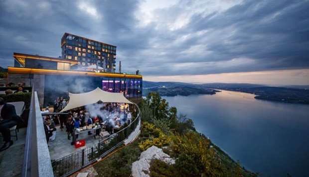 IstandWithQatar's tweet photo. Katara Hospitality unveils iconic resort in Switzerland

Katara Hospitality, a leading global hotel owner, developer and operator, has unveiled the Bürgenstock Resort Lake Lucerne in Switzerland at a grand opening ceremony. https://t.co/amA3g4NNFu