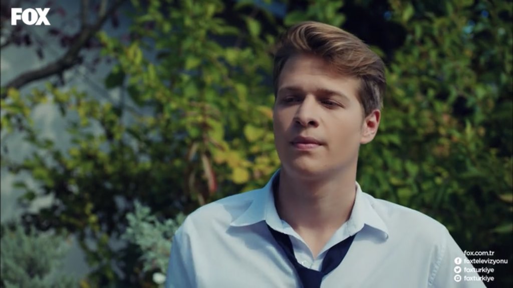 teamburakk's tweet photo. Barış Ozansoy🌸💛
 #teambarış #burakyörük https://t.co/vI3PTN1Twa