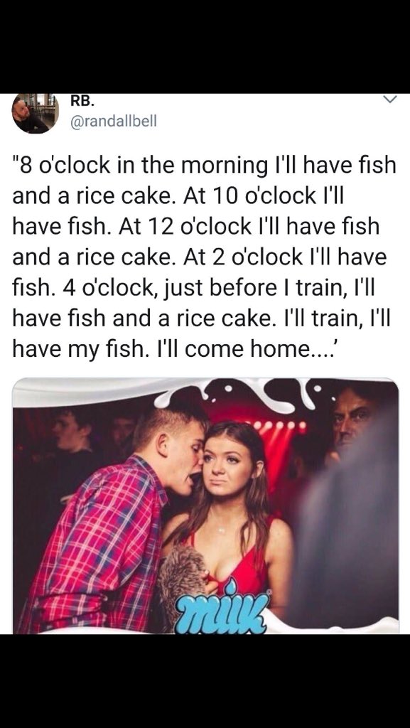OwenRose3's tweet photo. Fish N a rice cake https://t.co/YMcVqsaLZB
