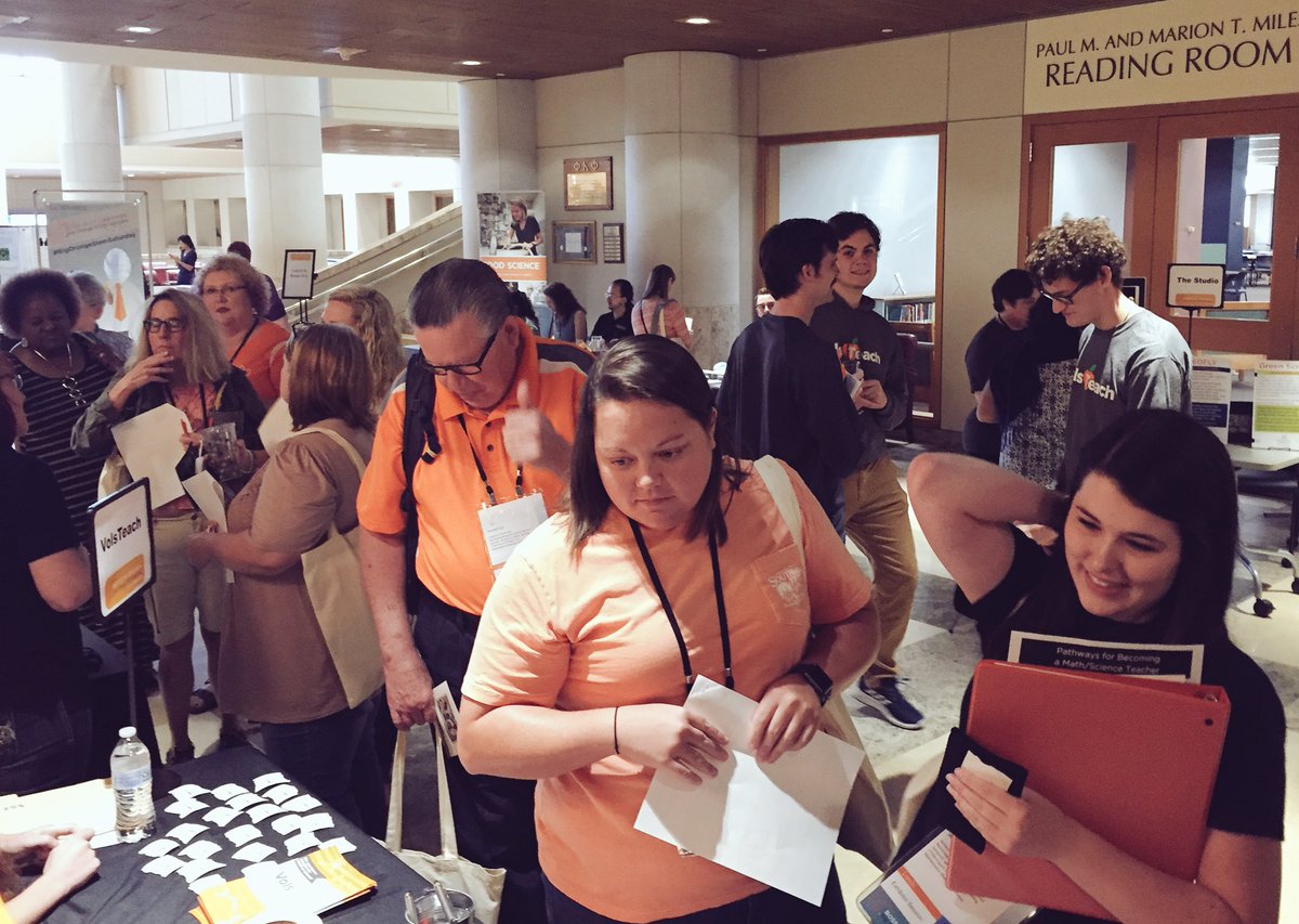 EastTNSTEMHub's tweet photo. What a packed day at the #EduBOSS Conference, hosted with @UTKLibraries! Great to see so many STEM educators from around the state join us for this year’s conference theme — STEM in Action! Thanks to all our volunteers &amp; partners for making this event possible! #tnstem https://t.co/bbFCQ0aWrN