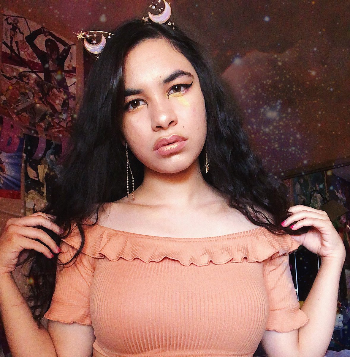biscuit_roses's tweet photo. ☆彡
🌟🦁☀️🌙
Am I a celestial being?
#makeup #makeupartist #Halloween #look #lionlook #art #beauty #ootd #motd https://t.co/6ljUpqrLx5
